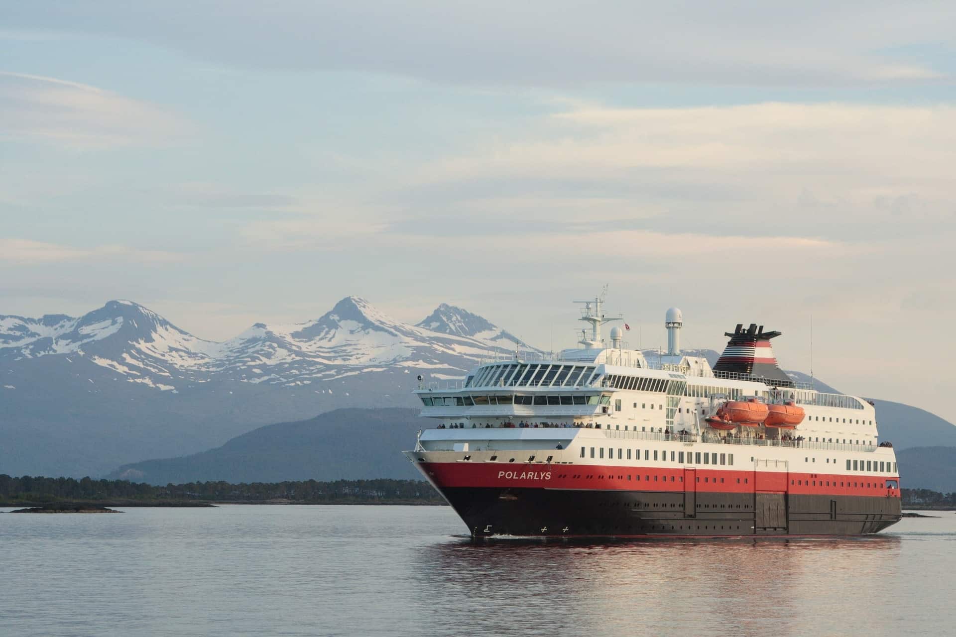 Hurtigruten departs from the ancient Hanseatic city of Bergen and sails all the way to Kirkenes, near the border with Russia and then back to Bergen.