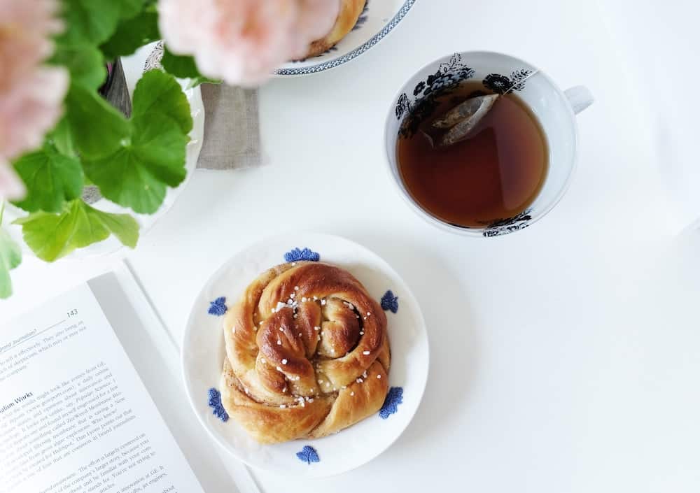 A moment of peace during "fika" fits in perfectly with the lagom philosophy.